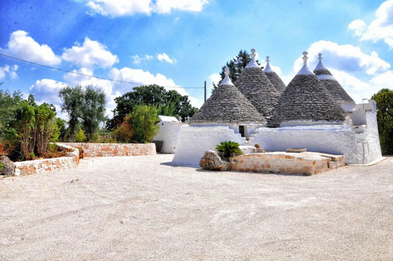 Trullo Cime Bianche Villa Cisternino Exterior photo